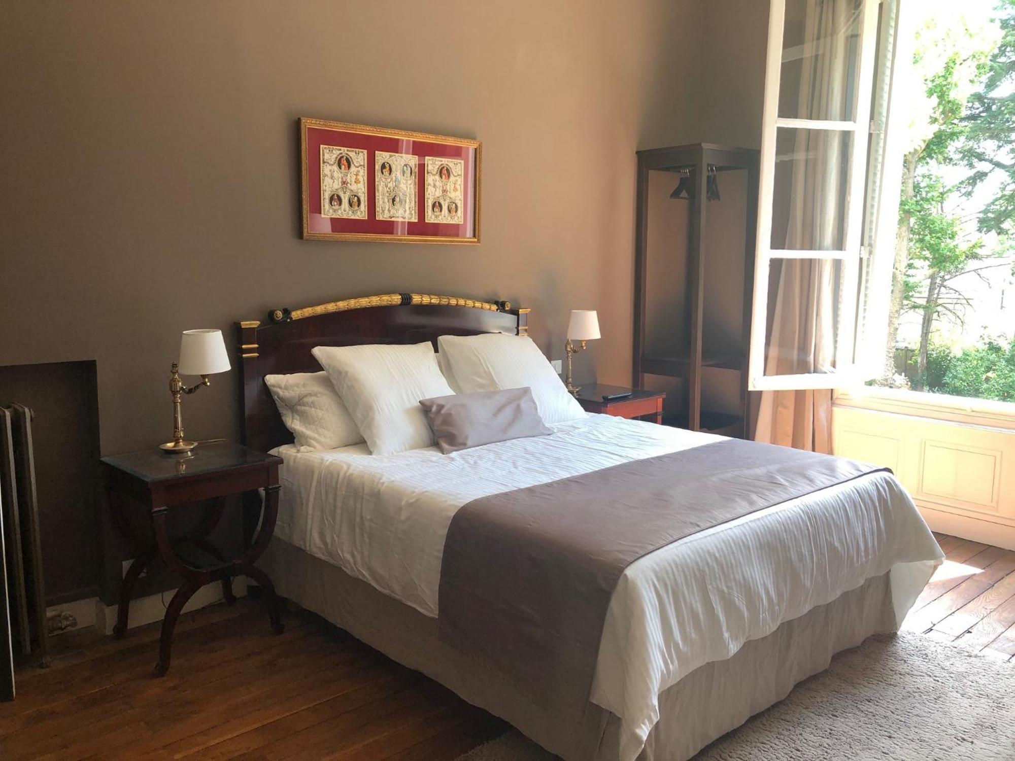 La Grande Carree Bed & Breakfast Saint-Cyr-sur-Loire Rom bilde