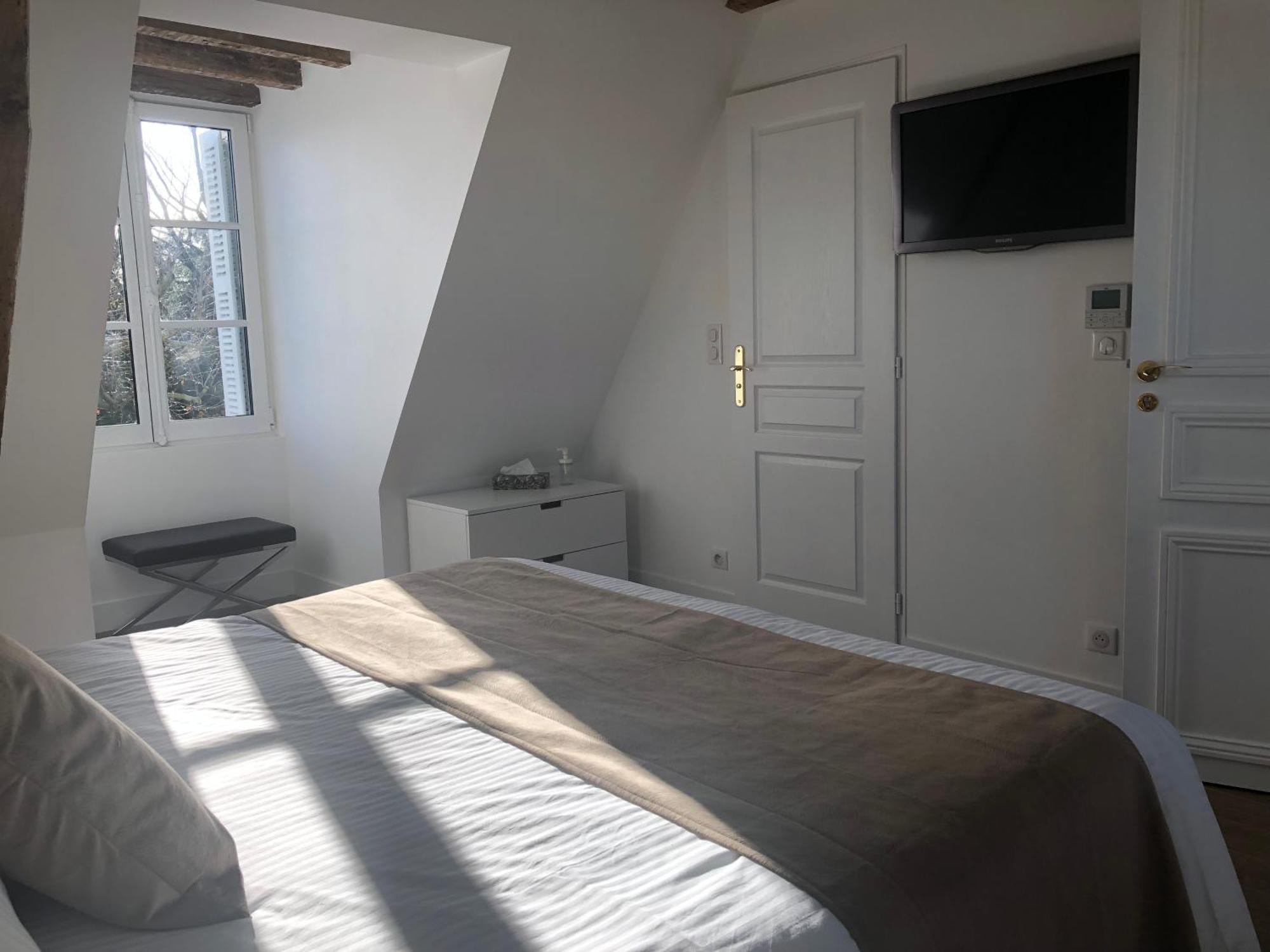 La Grande Carree Bed & Breakfast Saint-Cyr-sur-Loire Rom bilde